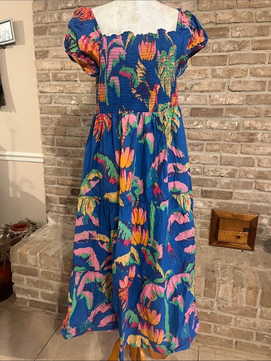 JGee Dresses & Skirts - Blue Floral Smocked Maxi Dress - Women